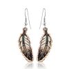 FEATHERS Y 02